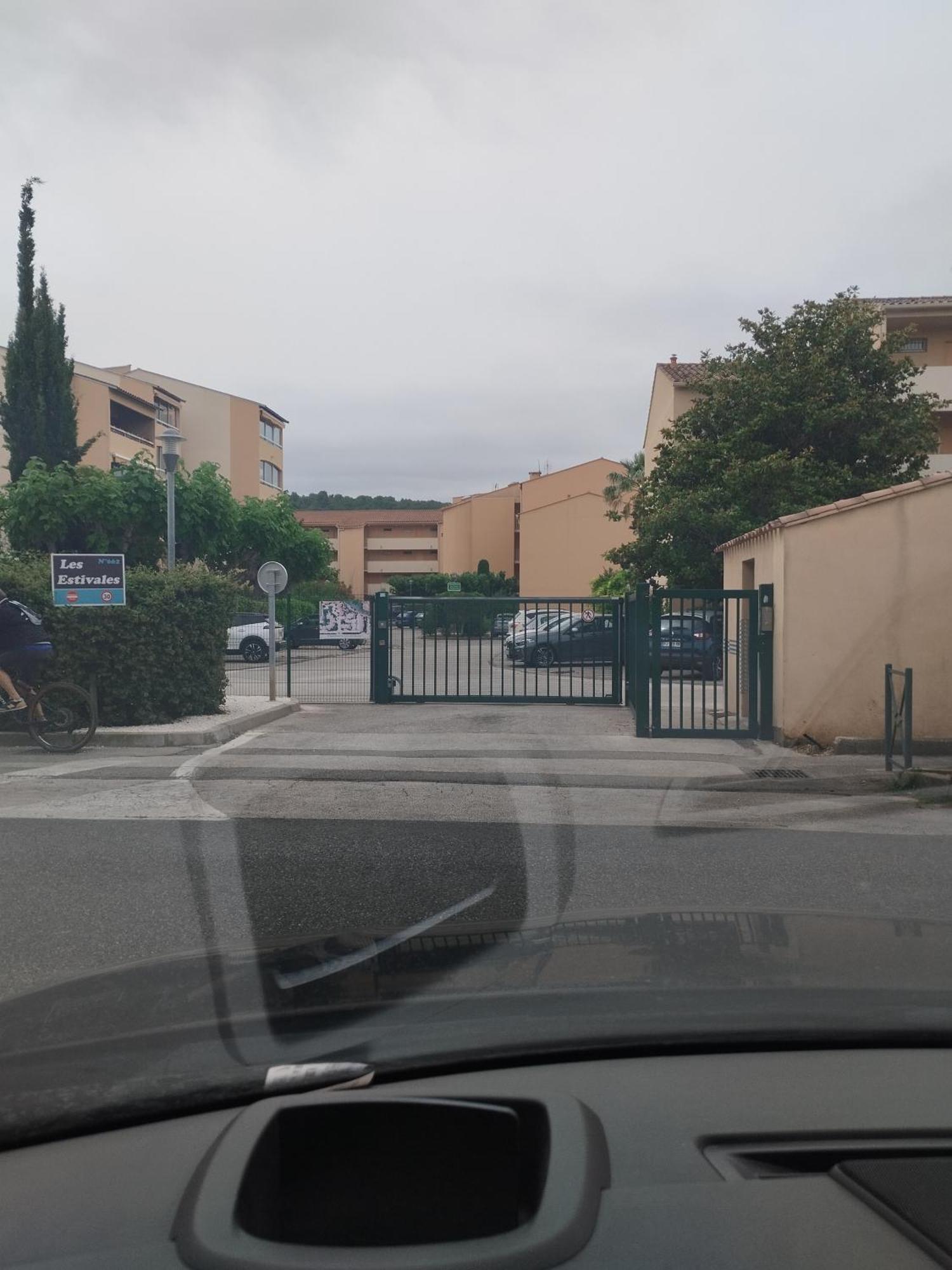 Chez Stf *